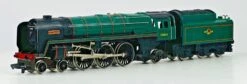Hornby R.063 HO Scale/00 Gauge Class 7P6F 4-6-2 Steam Loco British RailwaysBritannia 70000 - USED