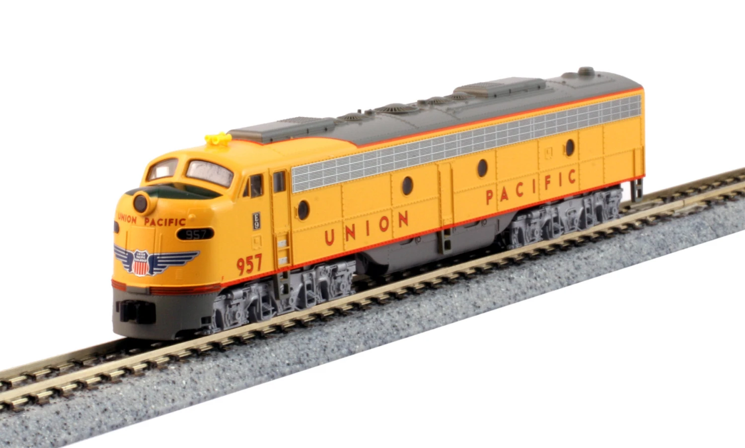 KATO 176-5324 N Scale EMD E8A Union Pacific UP 949 1 KATO 176-5324 N Scale EMD E8A Union Pacific UP 949