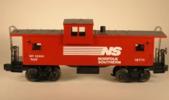 Lionel 6-19711 O Gauge Illuminated Extended Vision Caboose With Smoke Norfolk Southern NS - USED