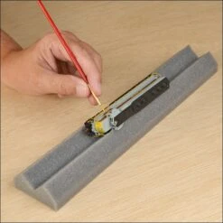 Micro-Mark 86614 N/Z Scale Soft-Touch Foam Cradle For Locomotives And Rolling Stock