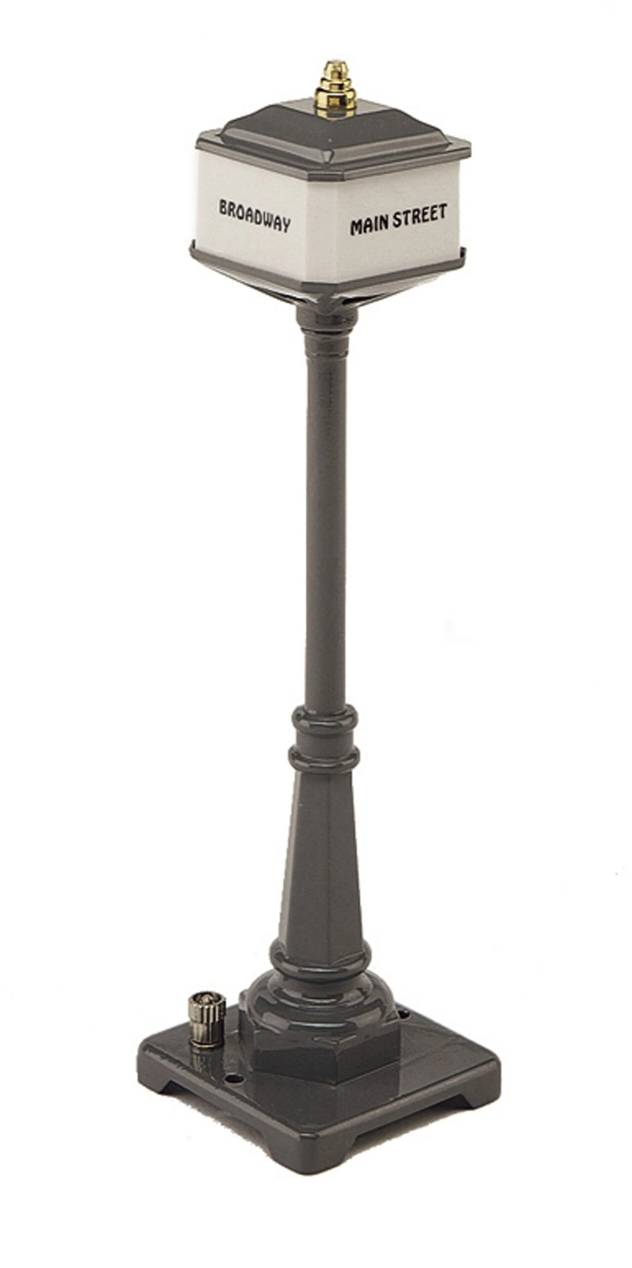 MTH 30-1068 O Gauge RailKing No 57 Die-Cast Lamp Set - NOS 1 MTH 30-1068 O Gauge RailKing No 57 Die-Cast Lamp Set - NOS