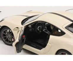 Schuco 450040500 (1:18) Porsche Cayman GT4 981 - Grandprix White 11 Schuco 450040500 (1:18) Porsche Cayman GT4 981 - Grandprix White -Lione Train Model Shop schuco 450040500 1 18 porsche cayman gt4 981 grandprix white 7